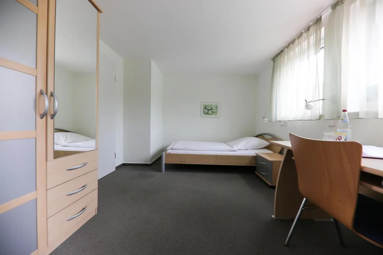 Hotel Albblick Bad Boll 3*,